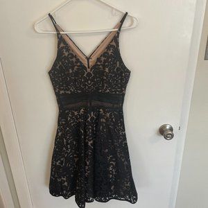 Lace Fit & Flare XSCAPE Cocktail Dress Black Size 4